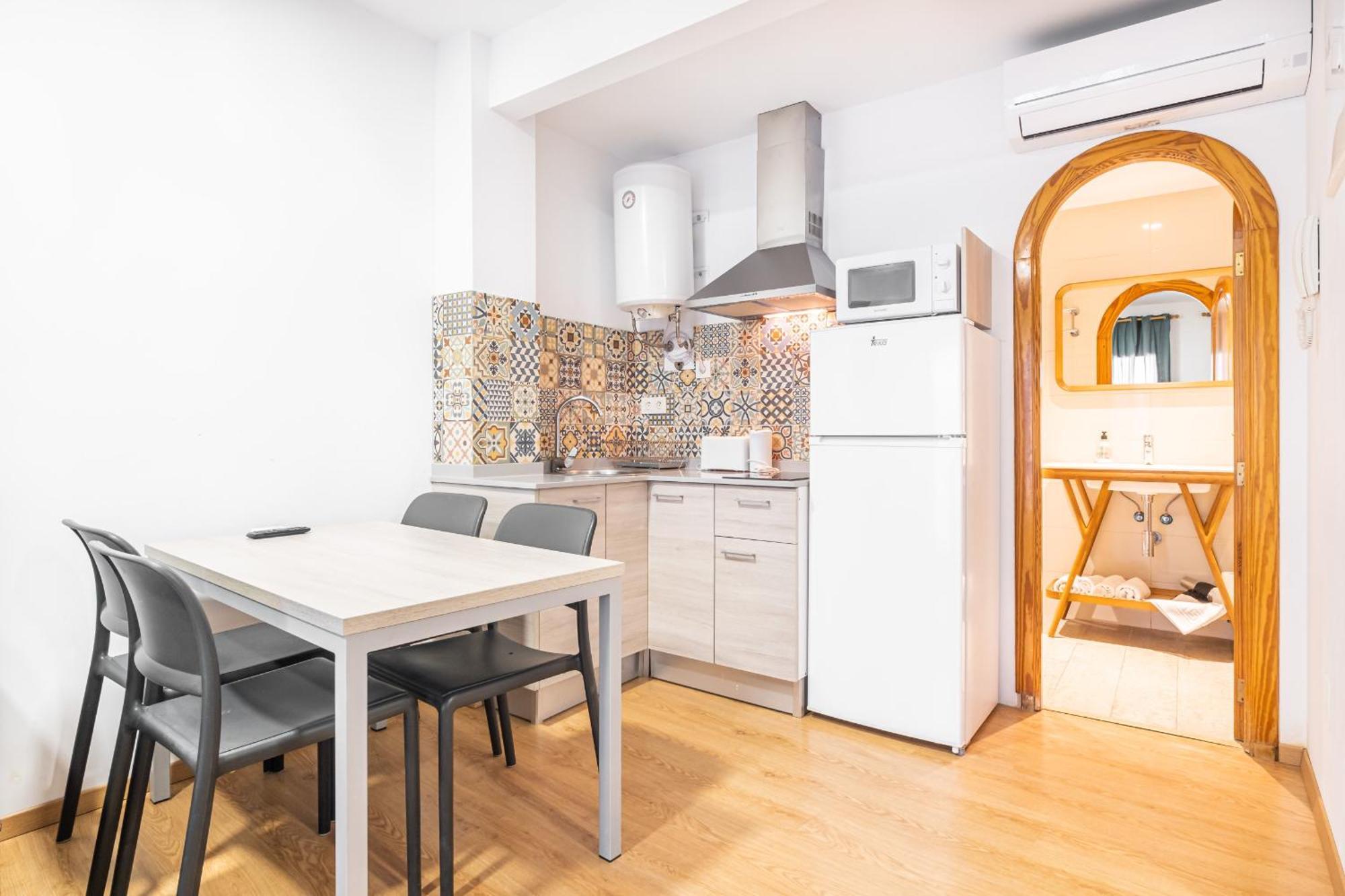 Apartamentos El Castell Benidorm Old-Town Kültér fotó