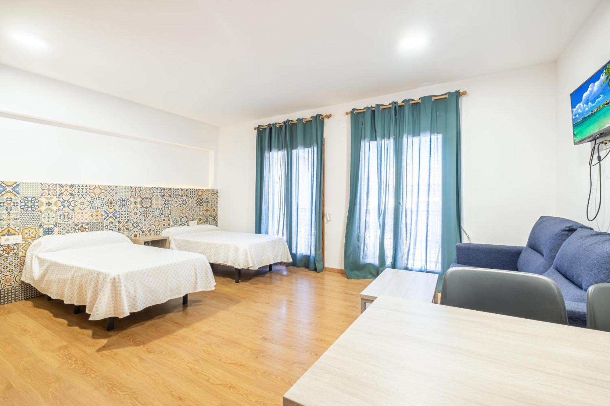 Apartamentos El Castell Benidorm Old-Town Szoba fotó